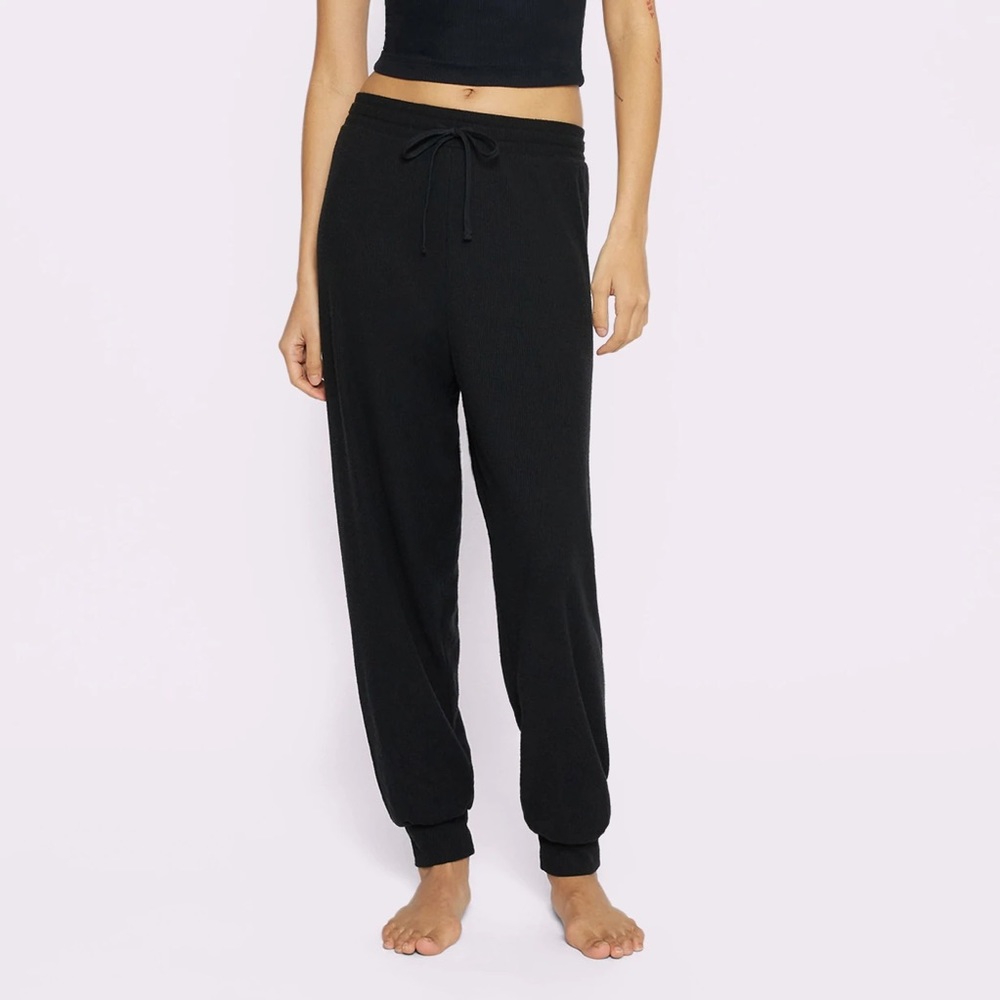 Parade Jogger Cozy Waffle in Eightball Size Small S